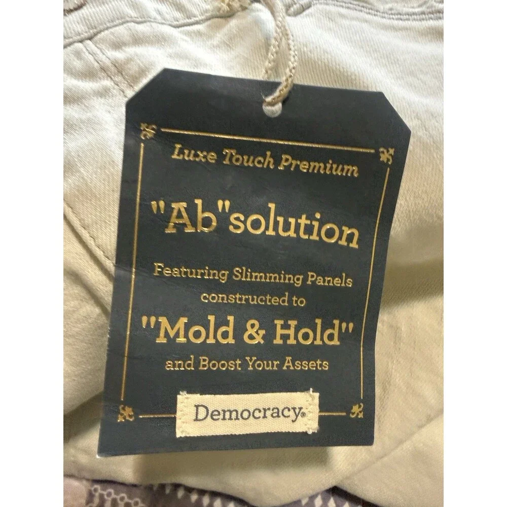 NWT Democracy AB Solution Mold &hold long Bermuda Denim Shorts SZ 14 Petite